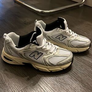 New Balance 530